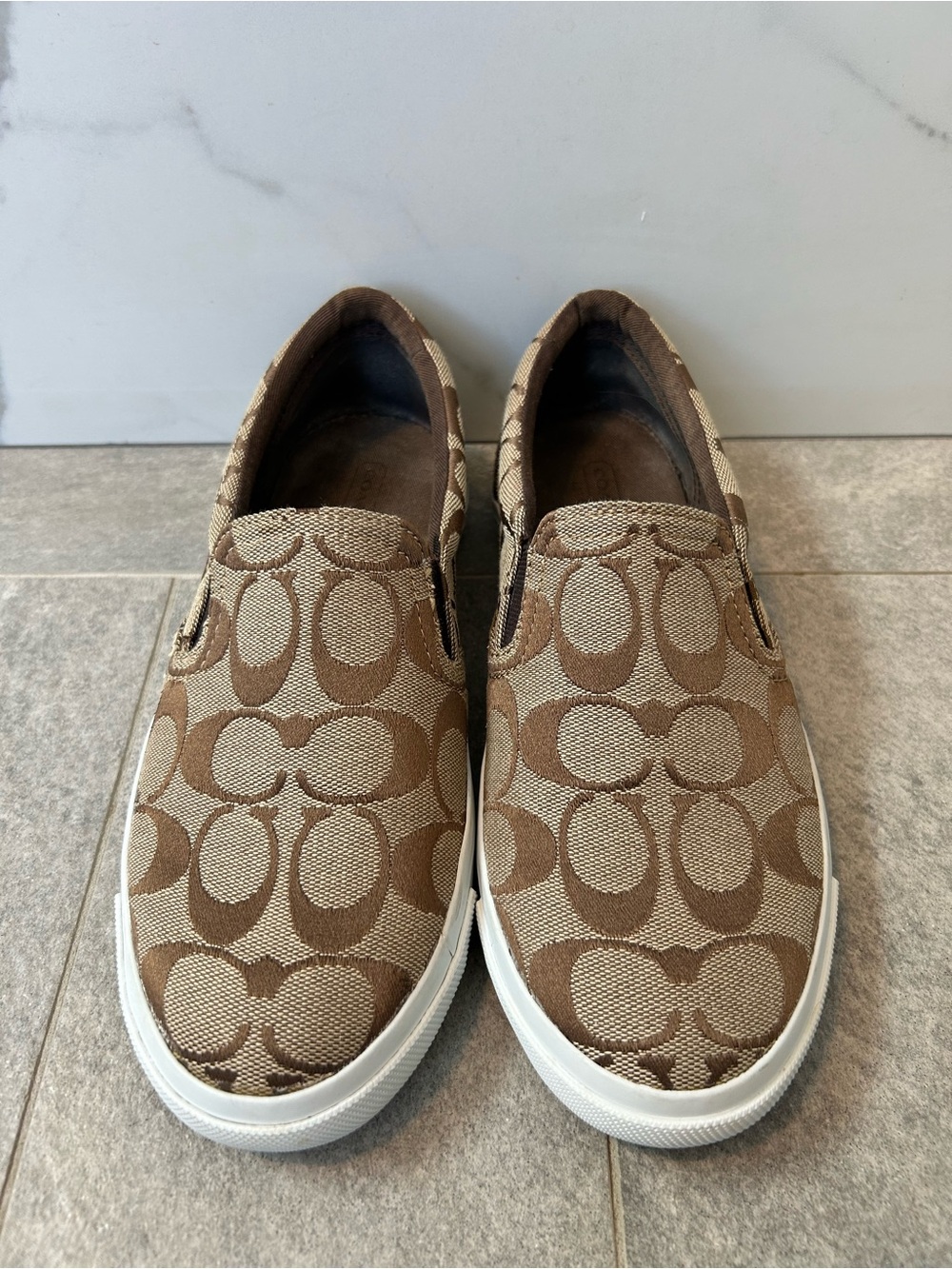 Coach signature Allegra slip on sneakers women’s size 6B